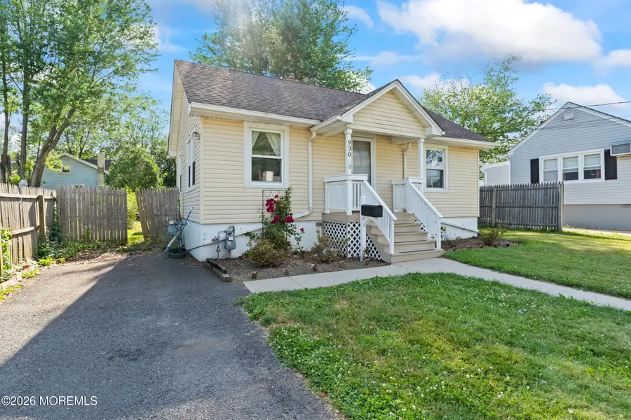 930 Woodmere Drive, Keyport, NJ 07735 - #2