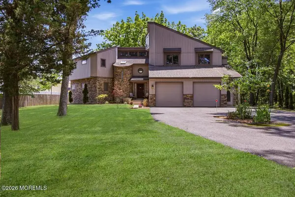922 Kennedy Boulevard, Lakewood, NJ 08701