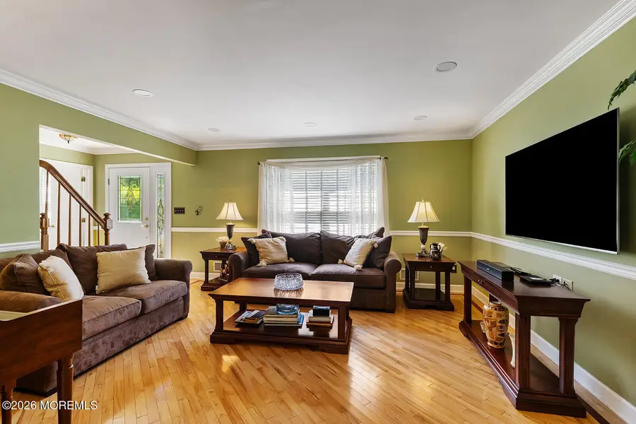 9 Edie Lane, Howell, NJ 07731 - #3