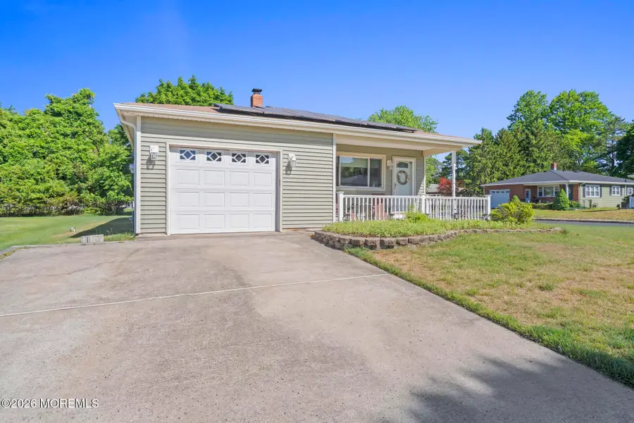 2 Biscayne Street, Toms River, NJ 08757 - #3