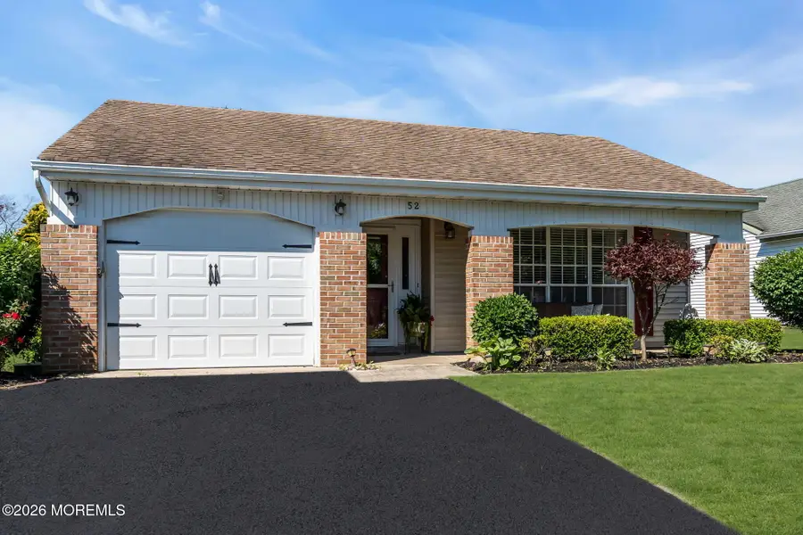 52 Greenwich Avenue, Manchester, NJ 08759 - #2