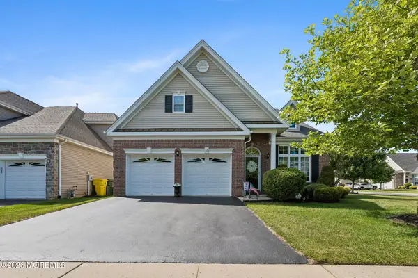 60 Jumping Brook Drive, Lakewood, NJ 08701