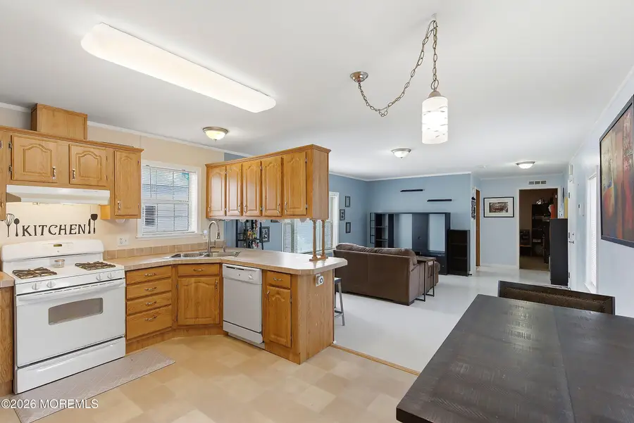60 Mobile Lane, Toms River, NJ 08755 - #3