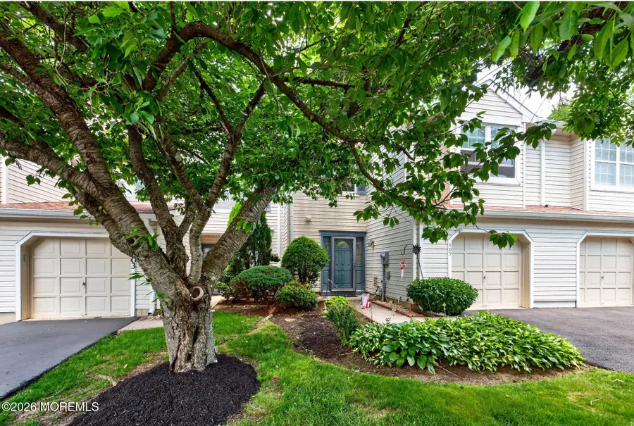437 Dorchester Way, Manalapan, NJ 07726 - #3