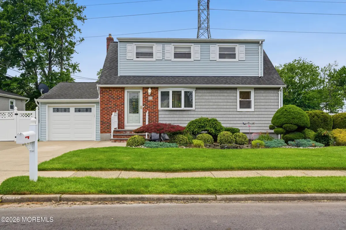 24 Deerwood Avenue, Edison, NJ 08817 - #1