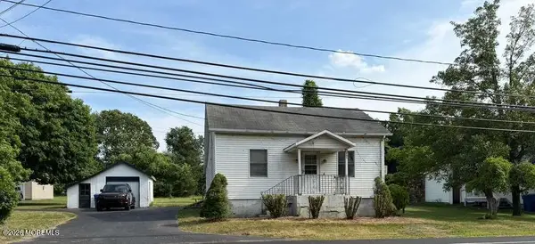 85 Pergola Avenue, Monroe, NJ 08831