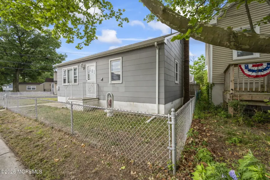 21 Shore Street, Keansburg, NJ 07734 - #2