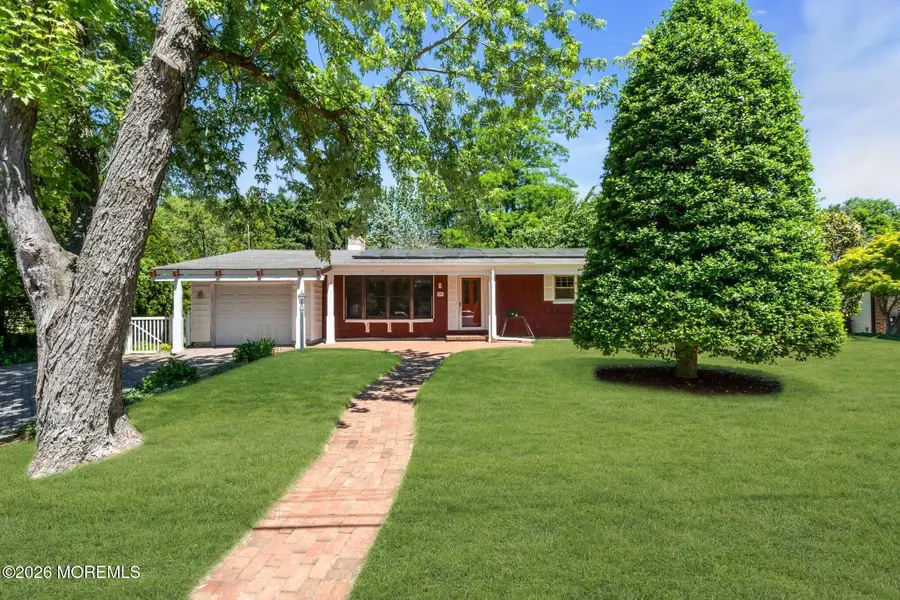 39 Court Drive, Shrewsbury, NJ 07702 - #3