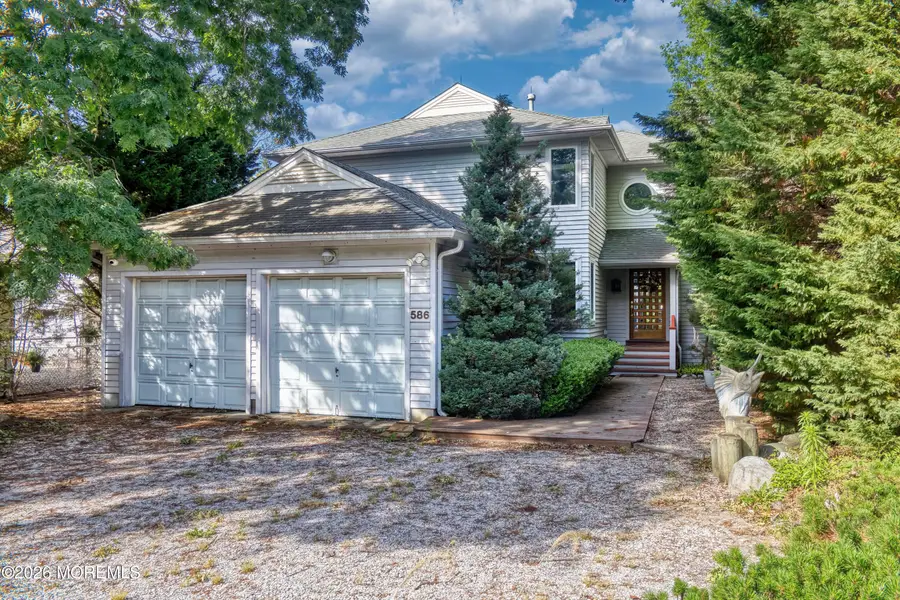 586 Kingfisher Circle, Brick, NJ 08723 - #2