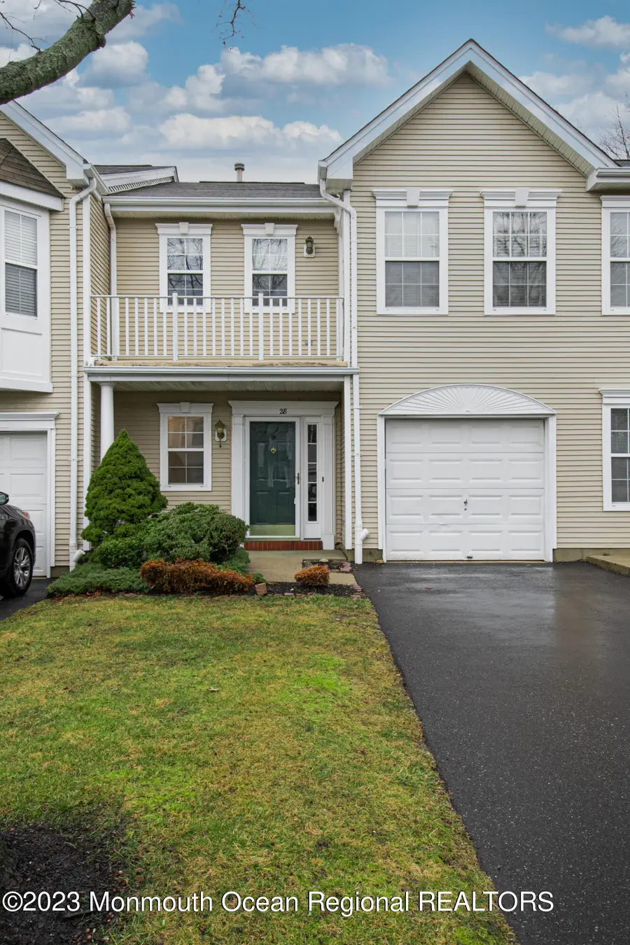 28 Picket Place, Freehold, NJ 07728 - #2
