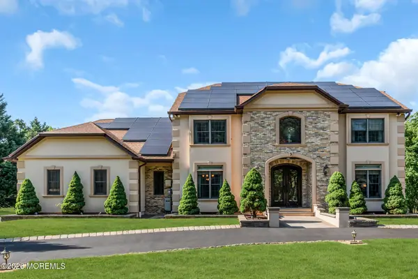 3 Chestnut Hill Drive, Manalapan, NJ 07726