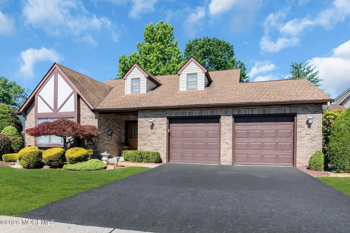 7 Abbey Lane, Marlboro, NJ 07746 - #1