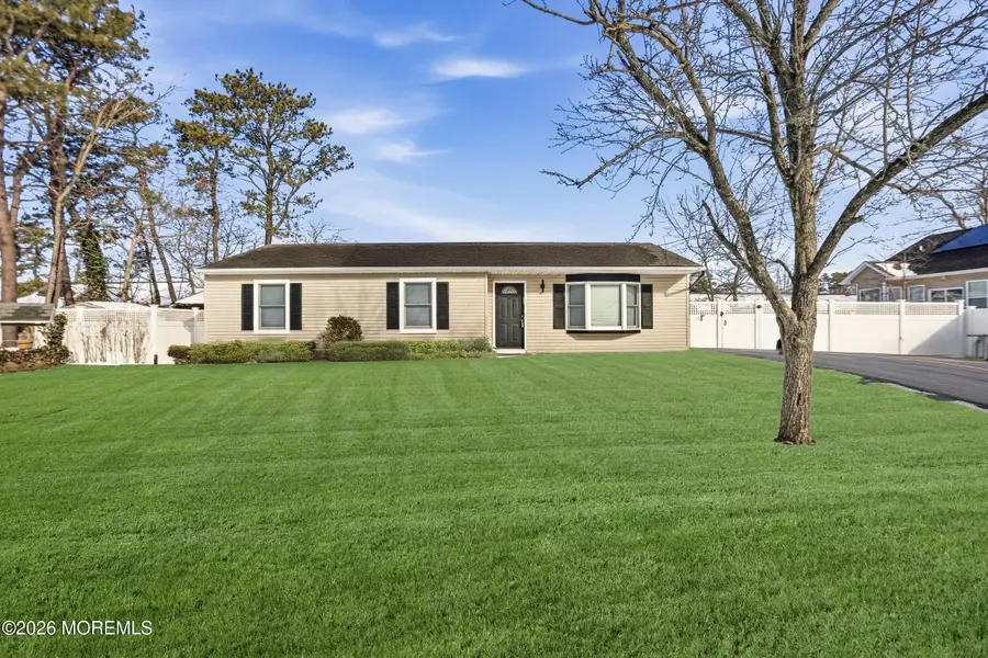 1033 Birmingham Avenue, Toms River, NJ 08757 - #2