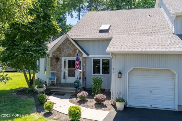 26 Hickory Lane, Little Silver, NJ 07739