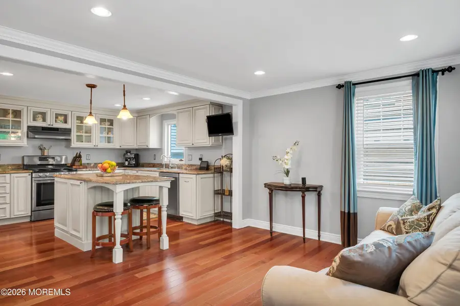 8 Lake Road, Red Bank, NJ 07701 - #3