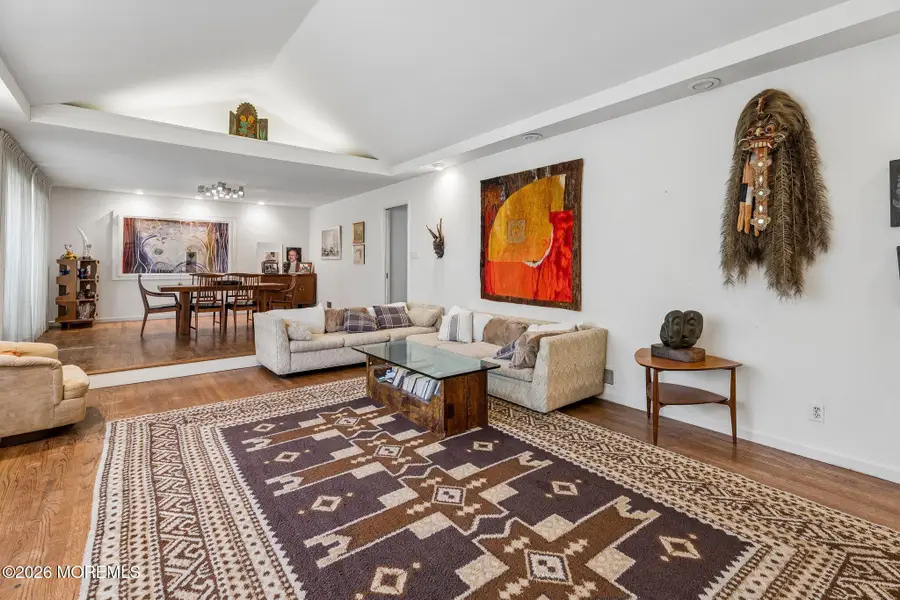 20 Kean Road, Millburn, NJ 07078 - #3