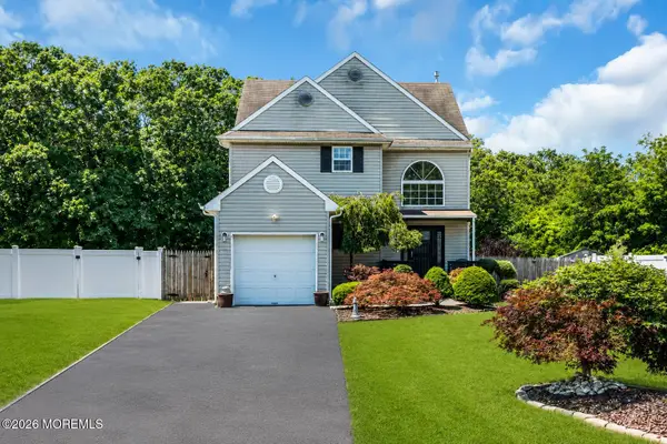 124 Atrium Drive, Brick, NJ 08723