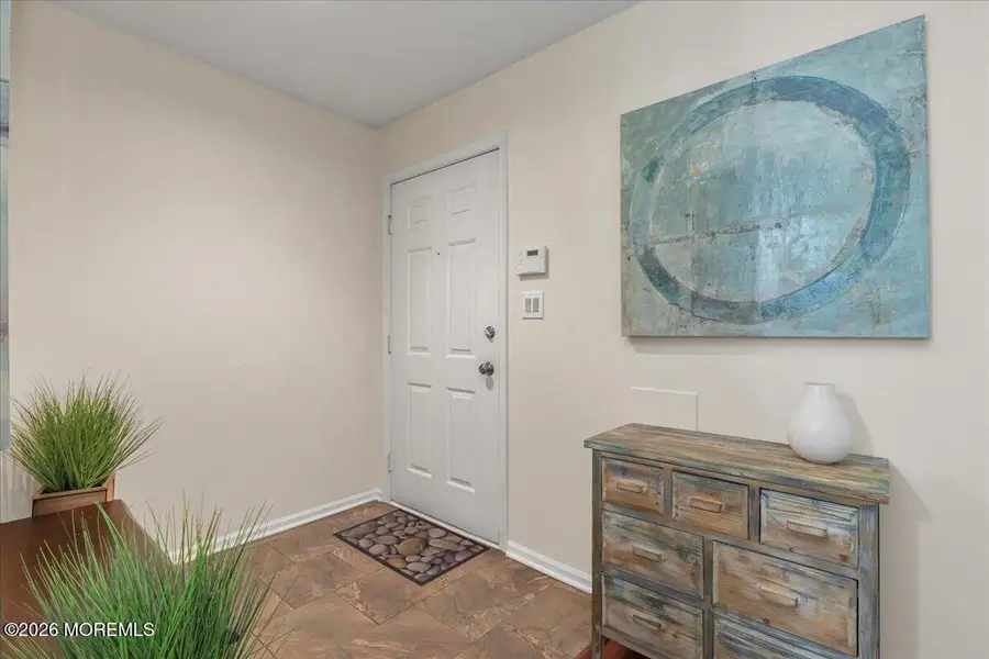 9 Evergreen Court, Freehold, NJ 07728 - #3