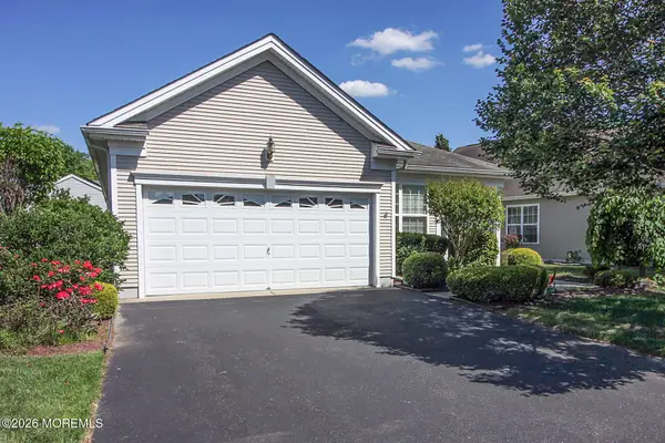 89 Huntington Drive, Jackson, NJ 08527