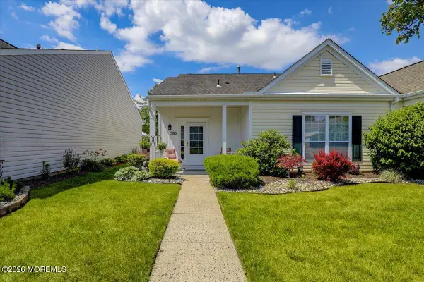 386 Harrier Drive #386, Monroe, NJ 08831