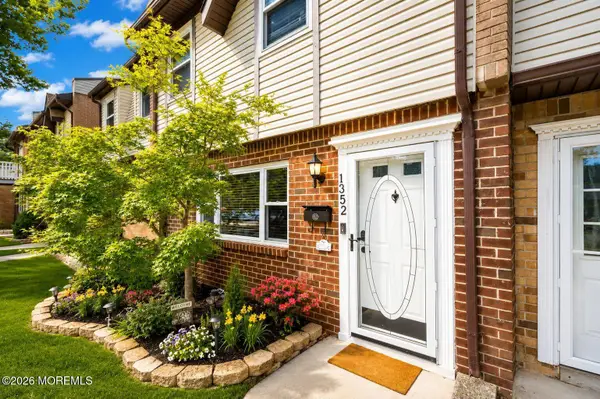 1352 Isabella Court, Brick, NJ 08724