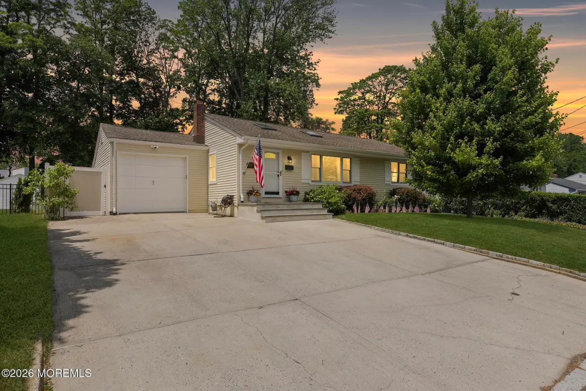 208 Martin Place, Middletown, NJ 07748 - #1