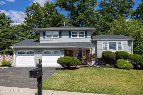 4 Avon Way, Parlin, NJ 08859