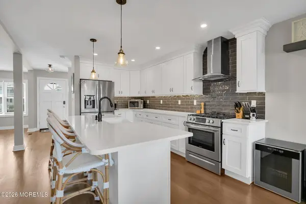 57 Bridgewaters Drive #23, Oceanport, NJ 07757