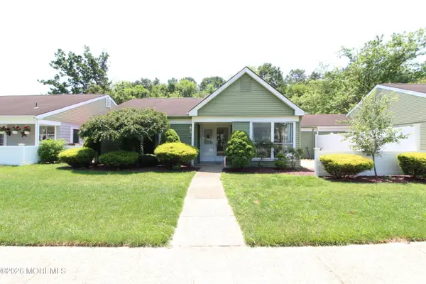 680B Huntington Drive, Manchester, NJ 08759