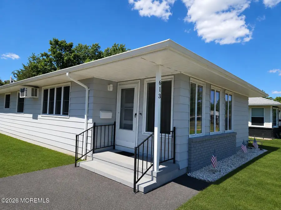 613 Jamaica Boulevard, Toms River, NJ 08757 - #2