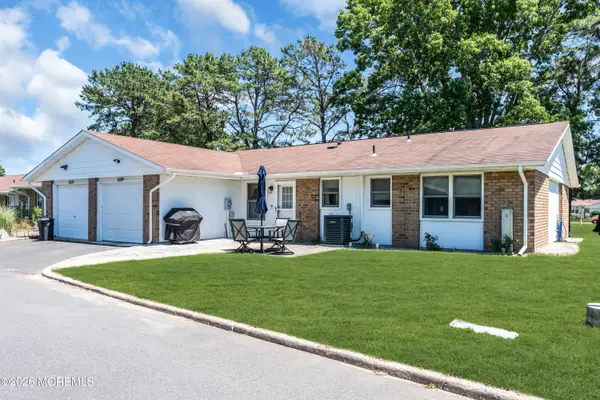 102A Buckingham Drive #A, Manchester, NJ 08759