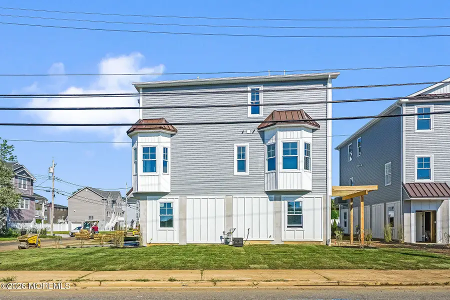 300 Union Avenue #B, Union Beach, NJ 07735 - #3