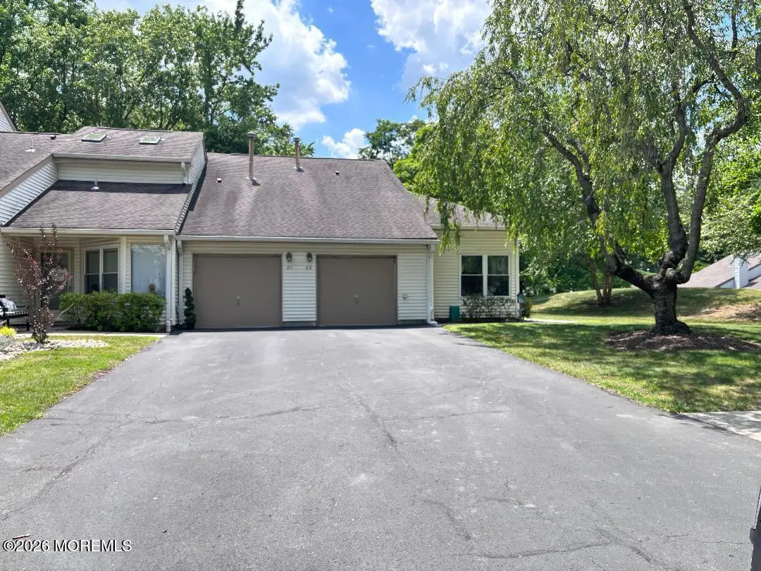 218 Ravenswood Road, Englishtown, NJ 07726 - #1