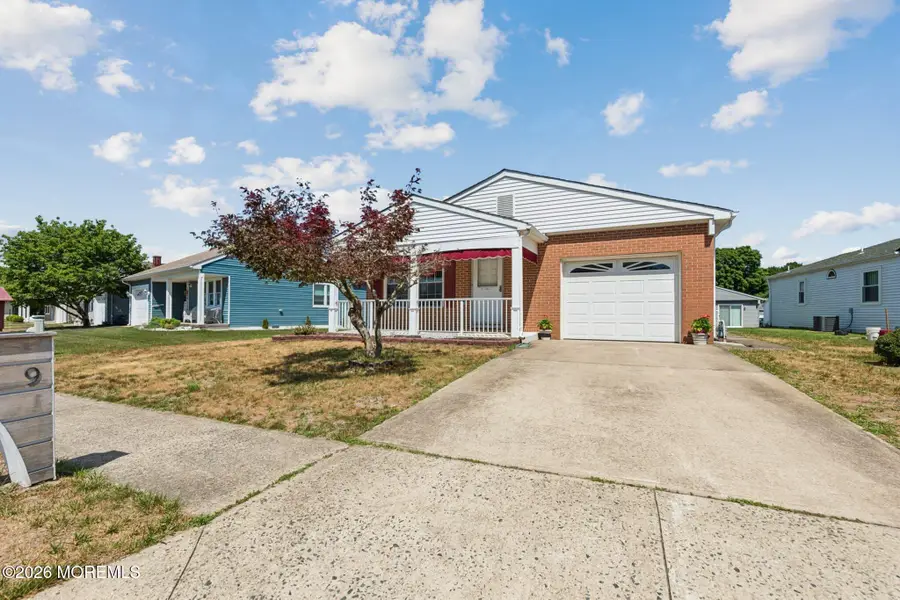9 Haiti Court, Toms River, NJ 08757 - #2