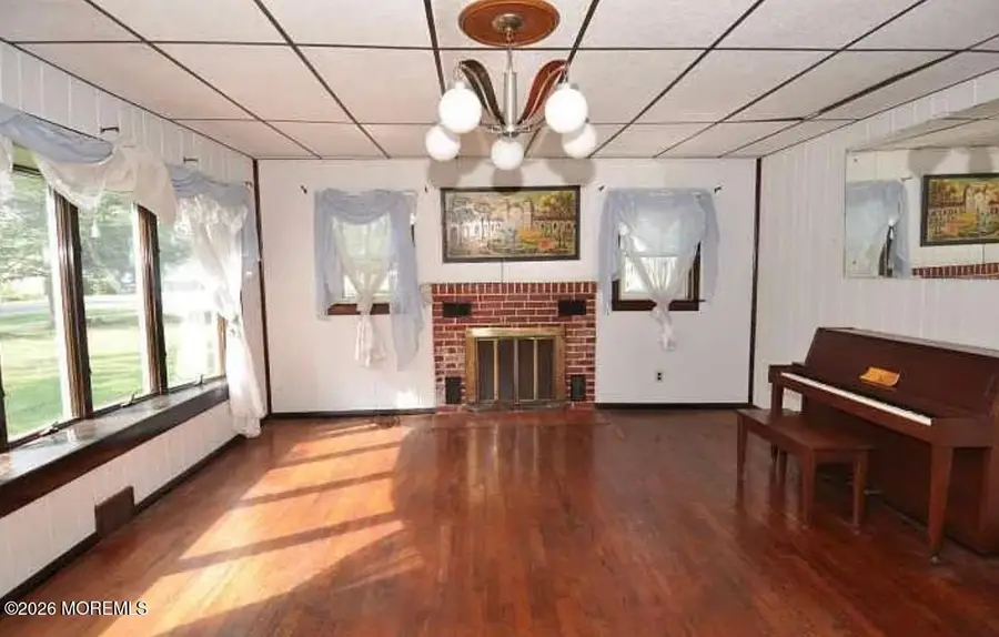2901 Old York Road, Burlington, NJ 08016 - #2