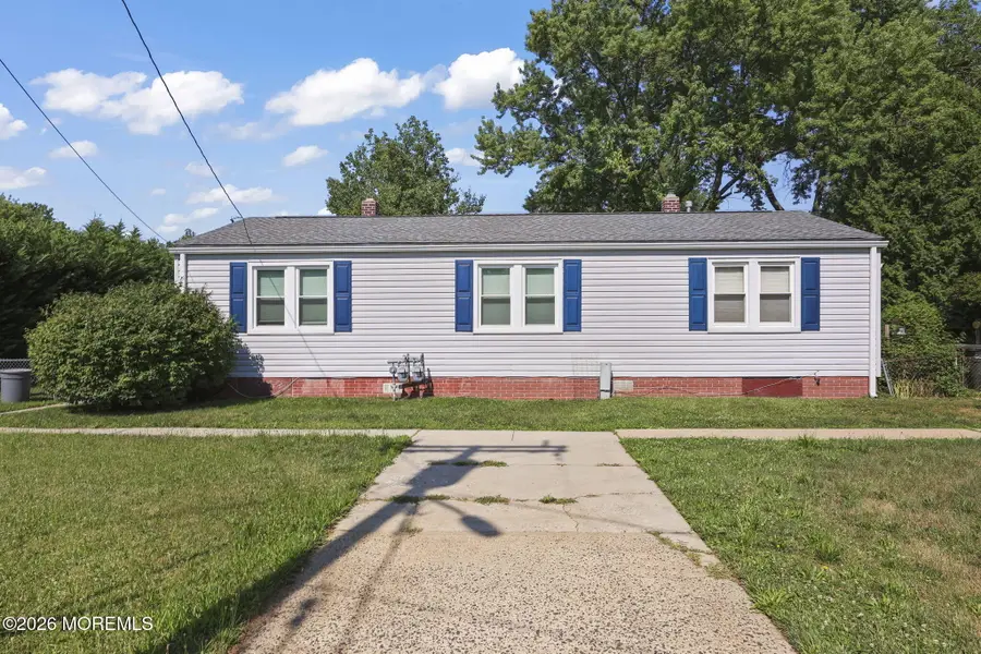 73 Belshaw Avenue, Shrewsbury, NJ 07724 - #3