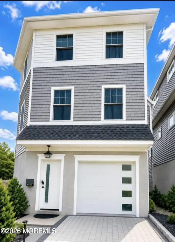 100 Main Street, Port Monmouth, NJ 07758