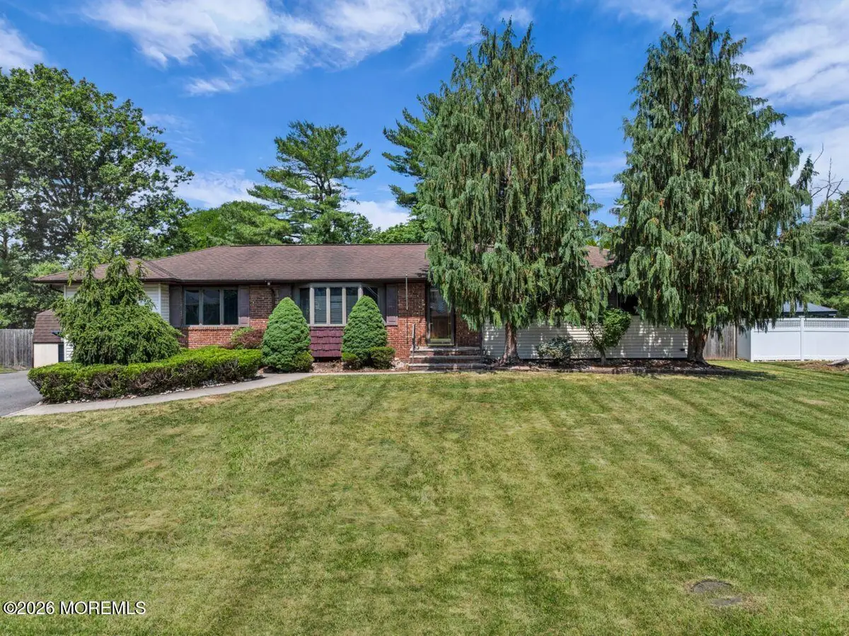 77 Schwinn Drive, Clark, NJ 07066 - #1