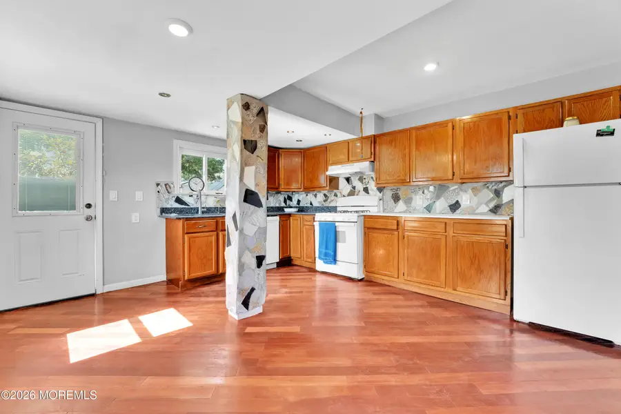 172 Park Avenue, Keansburg, NJ 07734 - #3
