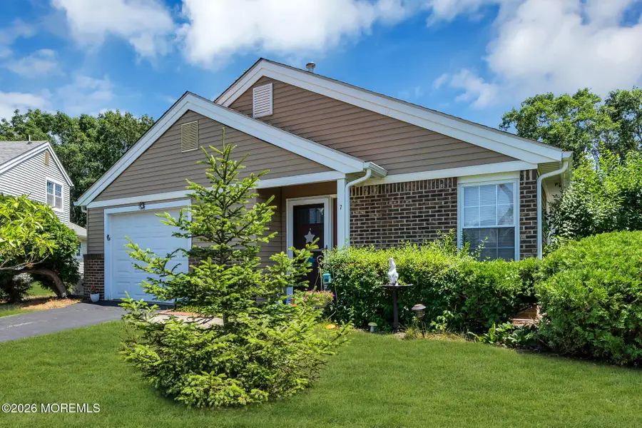 7 Elm Court, Barnegat, NJ 08005 - #2