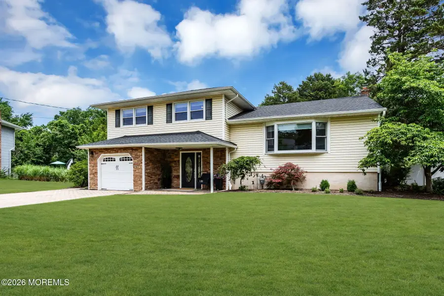 118 Sun Valley Road, Toms River, NJ 08755 - #2