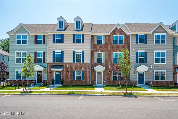 220 Anchor Way #3820, Aberdeen, NJ 07721