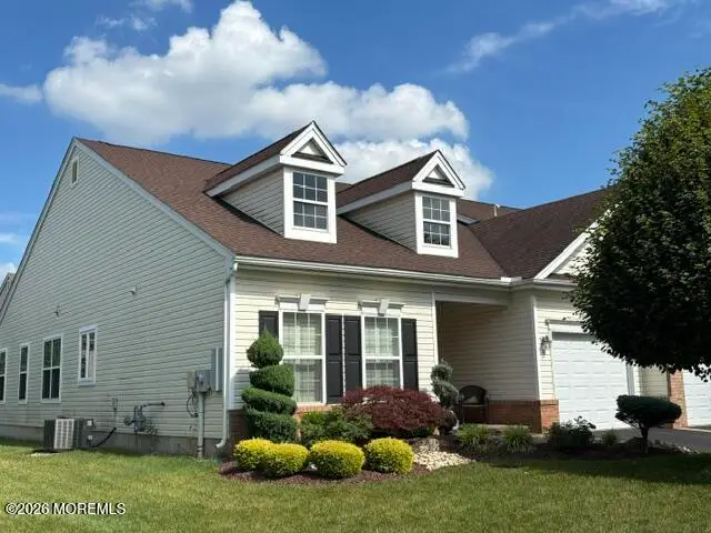 61 Diamond Spring Drive, Monroe, NJ 08831 - #1