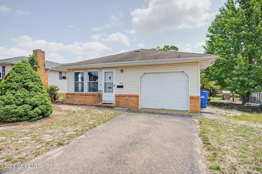 658 Jamaica Boulevard, Toms River, NJ 08757 - #2