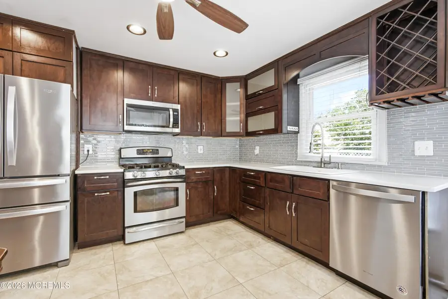 5 Snyder Lane, Keyport, NJ 07735 - #3