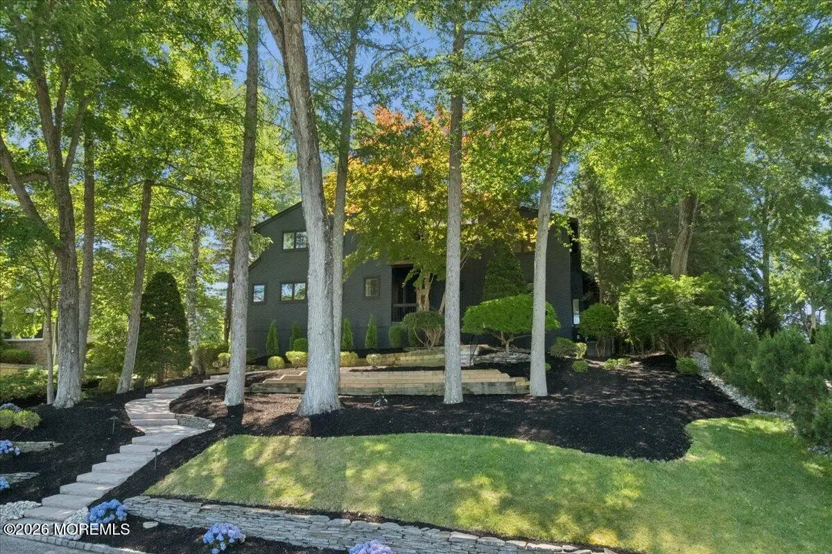 5 Eli Circle, Morganville, NJ 07751 - #1