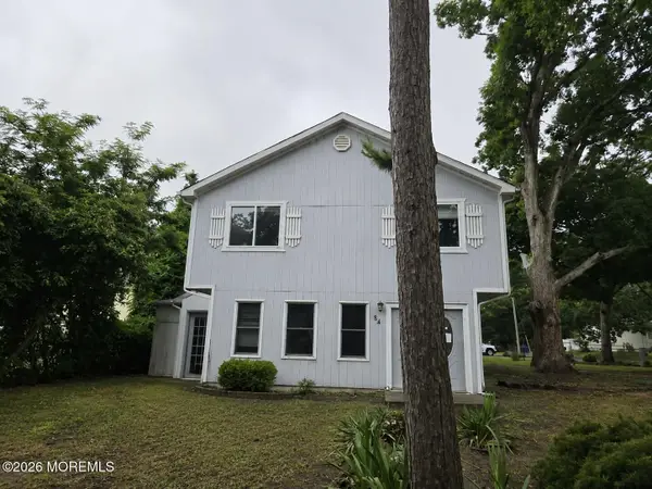 58 Chadwick Avenue, Toms River, NJ 08753