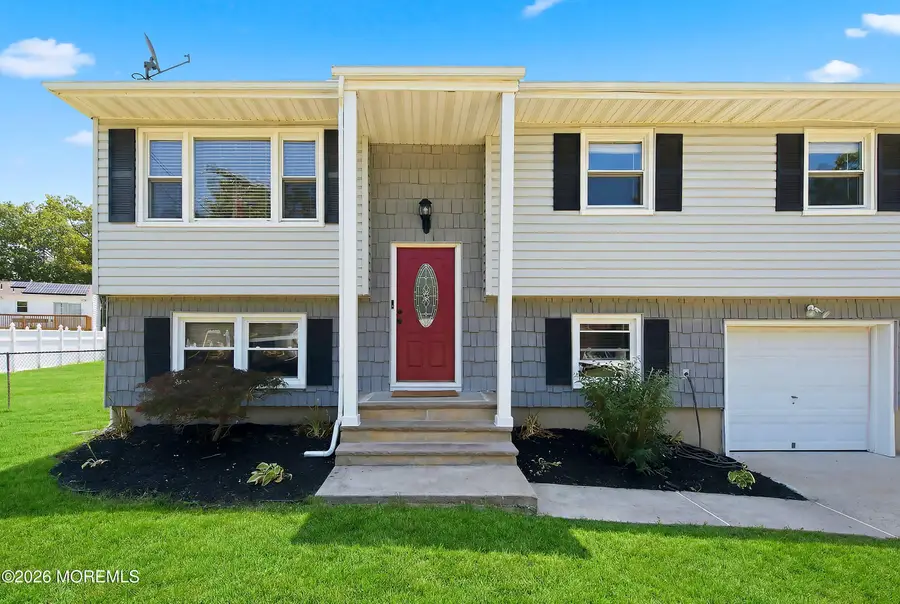 30 Almond Drive, Toms River, NJ 08753 - #3