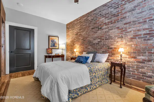 821 Bergen Avenue #317, Jersey City, NJ 07306