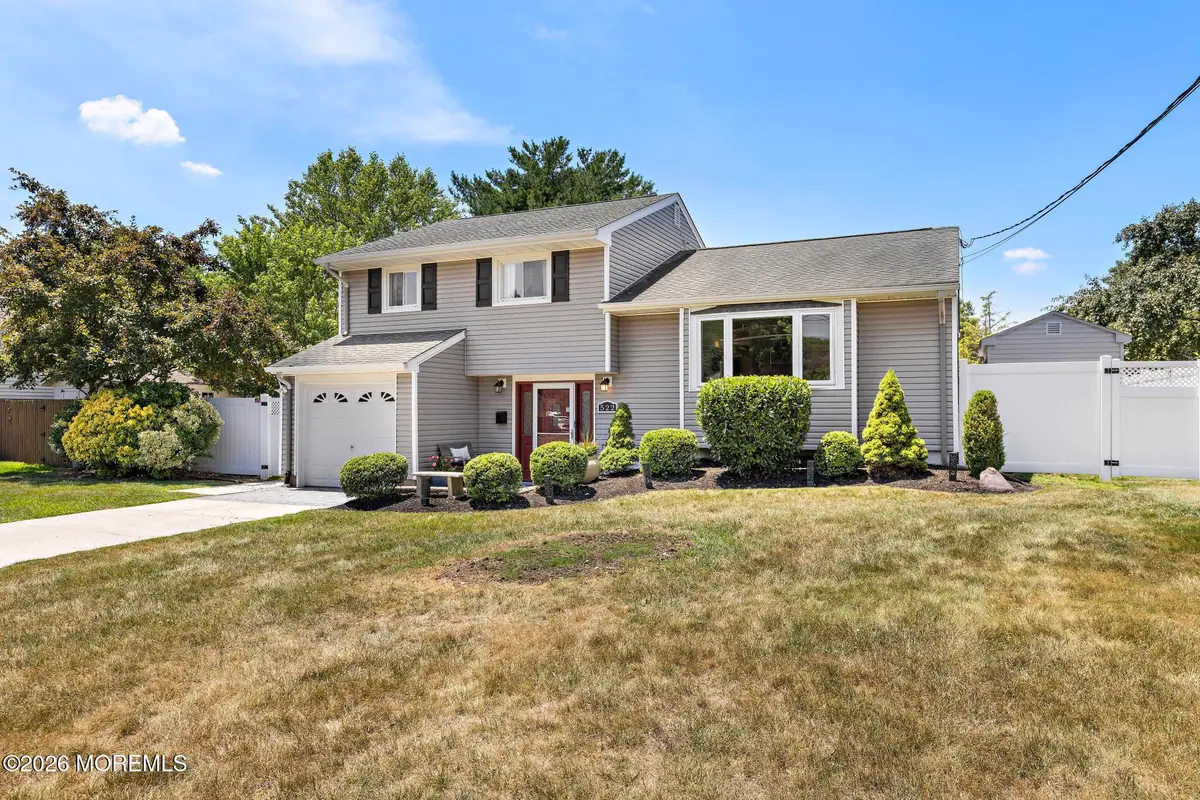522 Mackey Avenue, Belford, NJ 07718 - #1